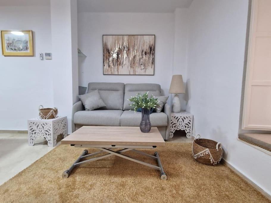 Precioso En Santa Cruz Lirio Bajo Appartement Sevilla Buitenkant foto