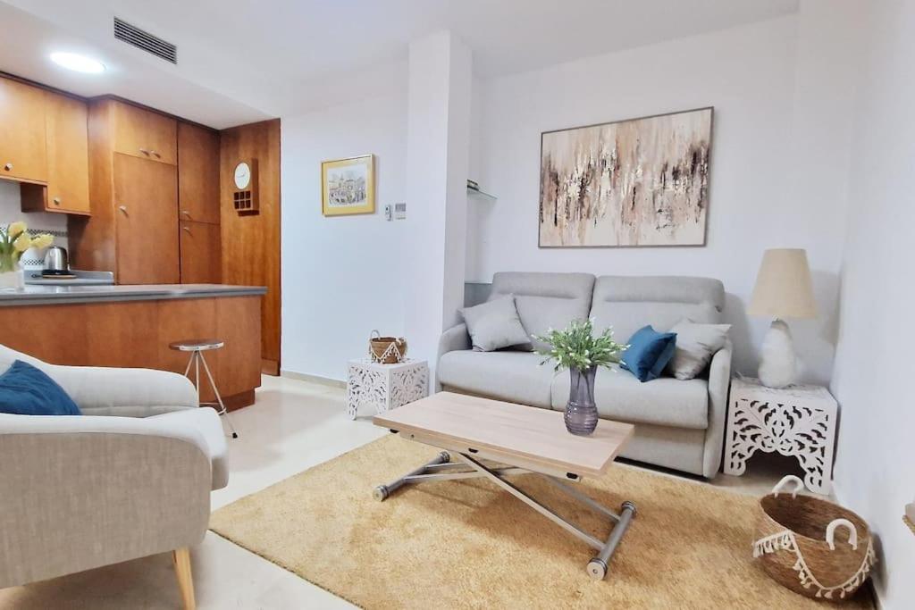 Precioso En Santa Cruz Lirio Bajo Appartement Sevilla Buitenkant foto