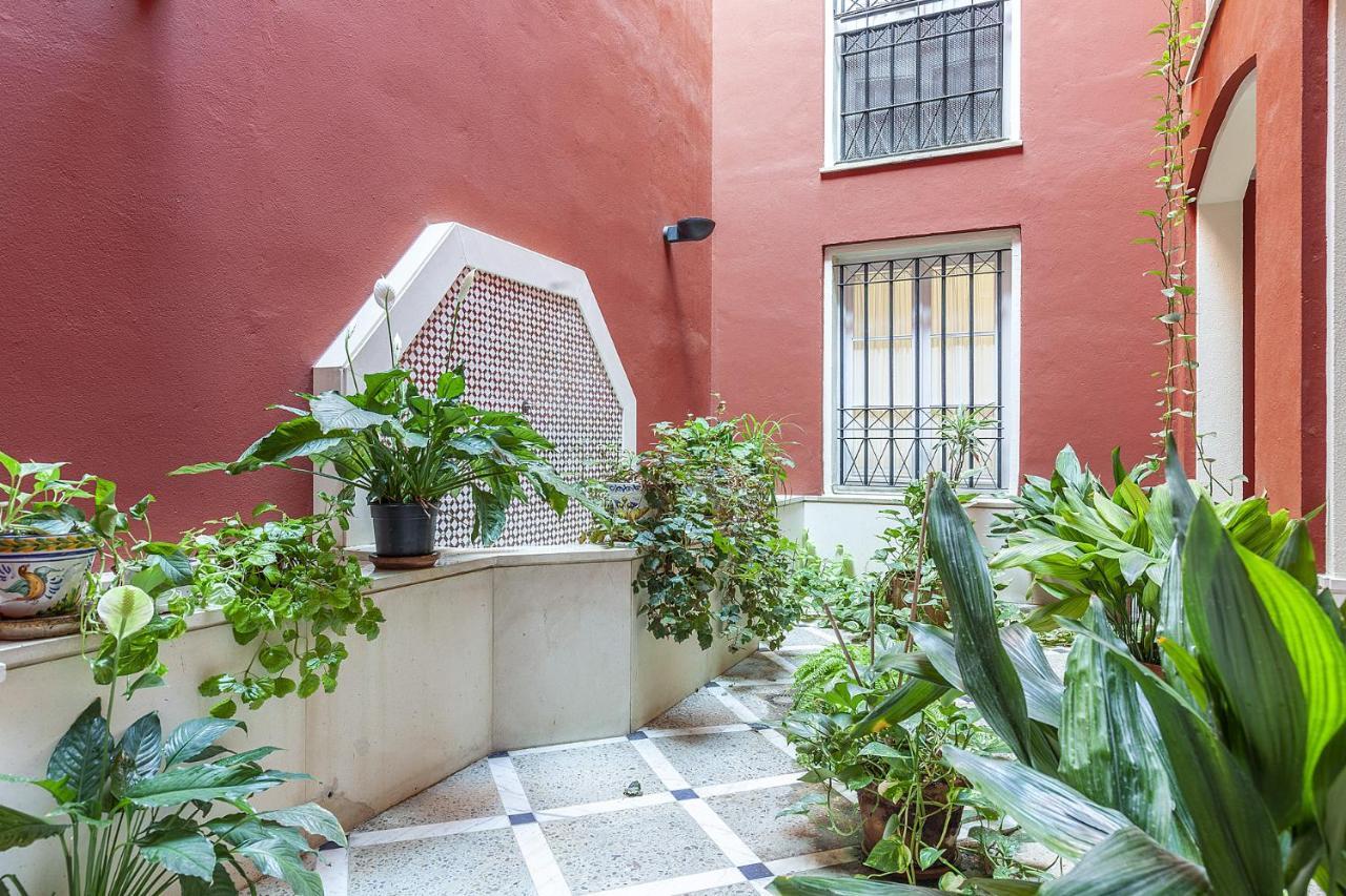 Precioso En Santa Cruz Lirio Bajo Appartement Sevilla Buitenkant foto