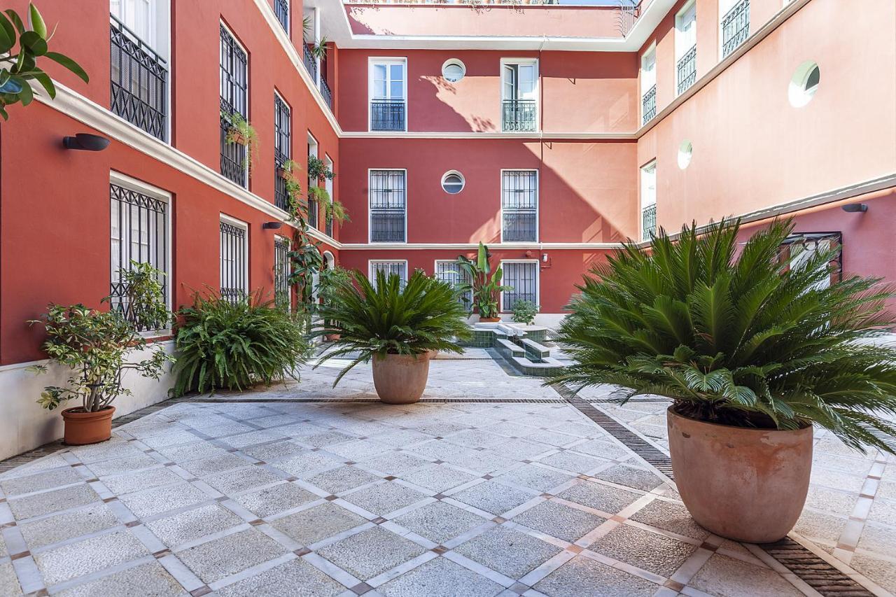 Precioso En Santa Cruz Lirio Bajo Appartement Sevilla Buitenkant foto
